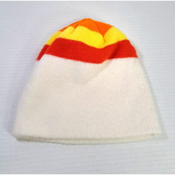Vtg 1958 Snoopy Beanie Toboggan Hat Orlon Acrylic Made in the USA Peanuts Cap - Picture 2 of 4